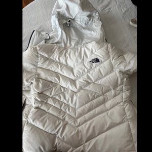 White north face coat